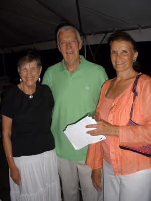 Bobbi & Vin Godleski with Carol Muller Photo