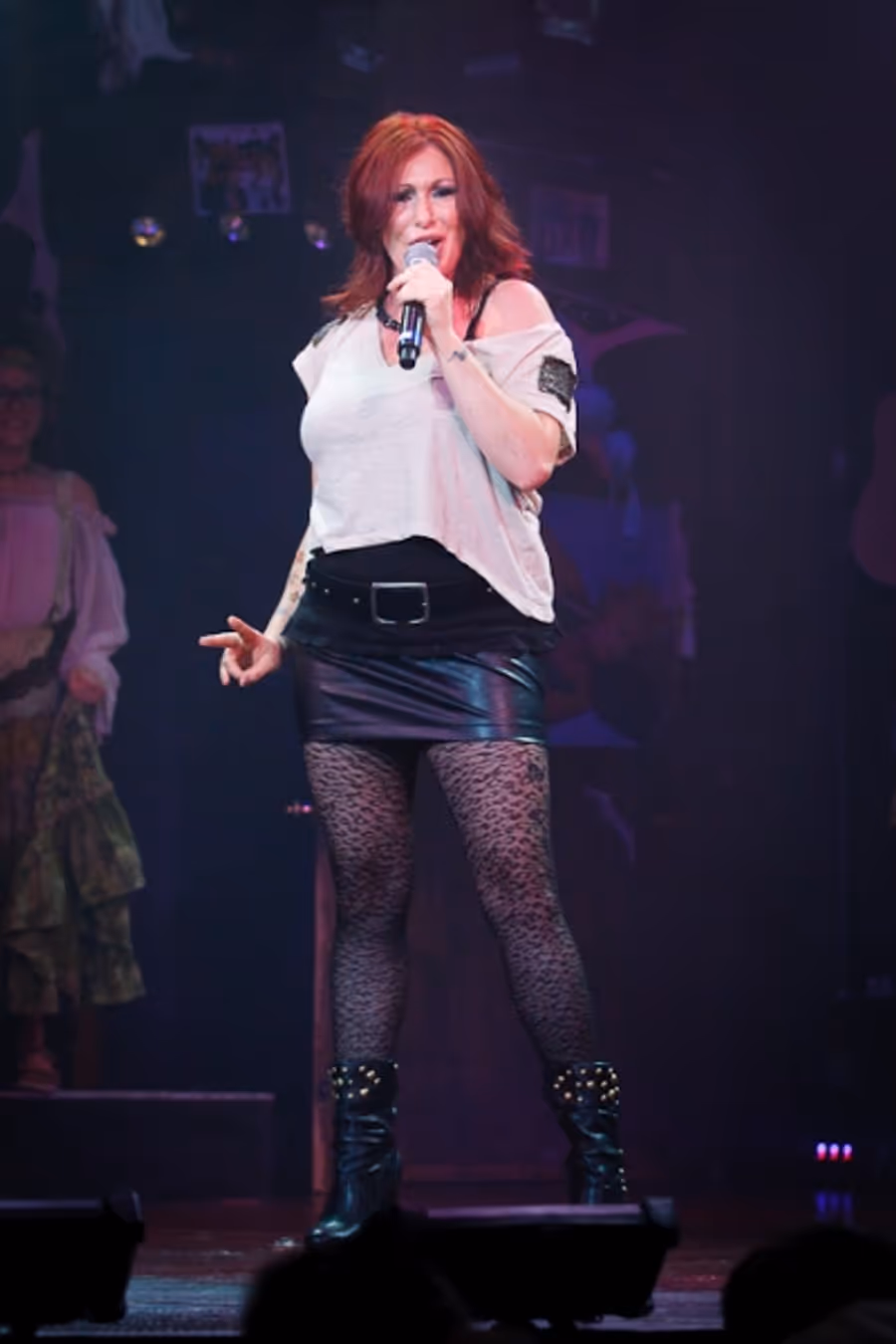 Photo Coverage: 80s Pop Queen Tiffany Takes the Stage at ROCK OF AGES Image