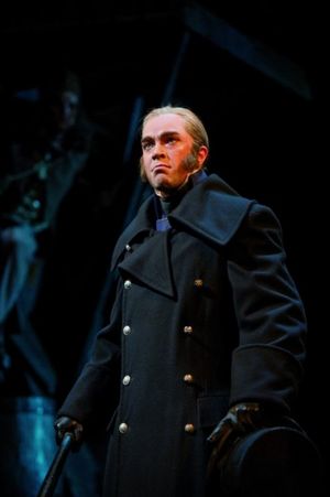 Hadley Fraser @ BroadwayWorld Hadley Fraser Photo