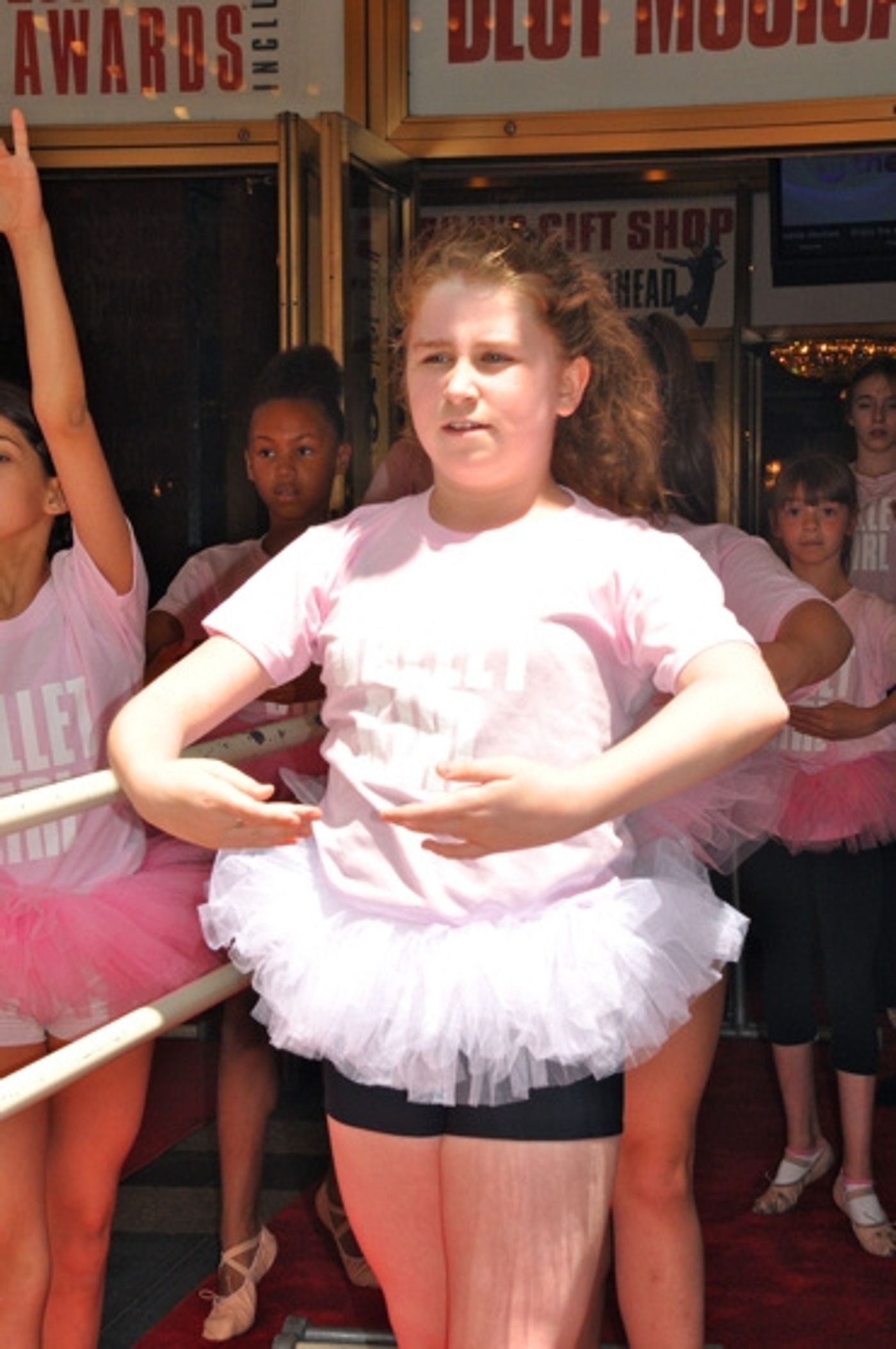 Photo Coverage: BILLY ELLIOT Celebrates National Dance Day with Sidewalk Warmup  Image