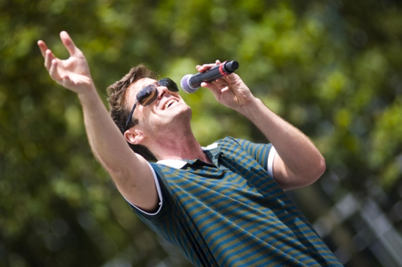 Photo Coverage: HAIR, ANYTHING GOES, PHANTOM & More Play Broadway in Bryant Park!  Image