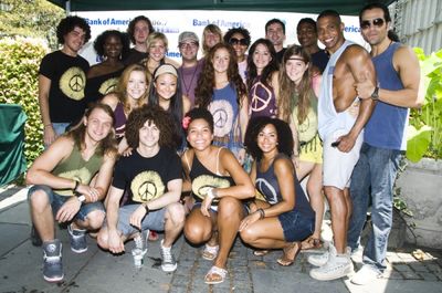 Steel Burkhardt and the cast of Hair Photo