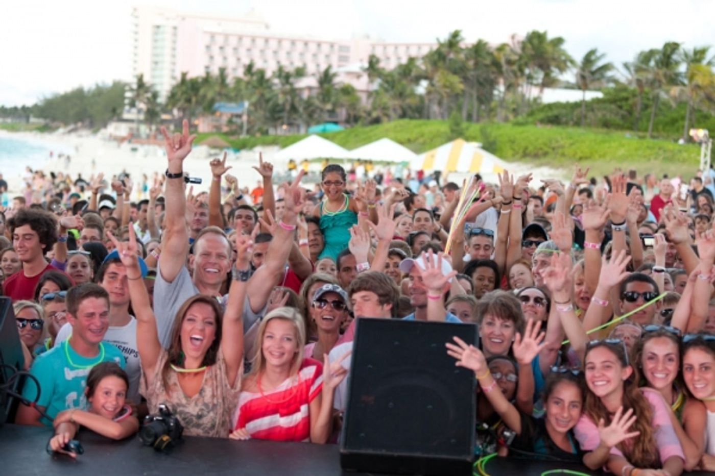 Photo Flash: Jordin Sparks, Jason Derülo Headline 60 DAYS OF SUMMER Concert  Image