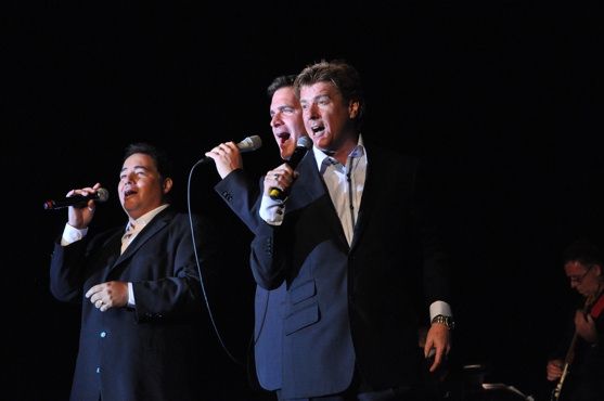 Photos: The NY Tenors Play Long Island — photo 54 of 55