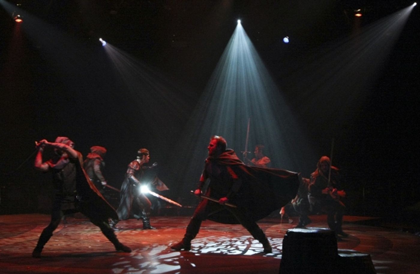 Photo Flash: First Look at Music Circus' CAMELOT  Image