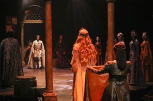 Davis Gaines, Lisa O'Hare
 Photo