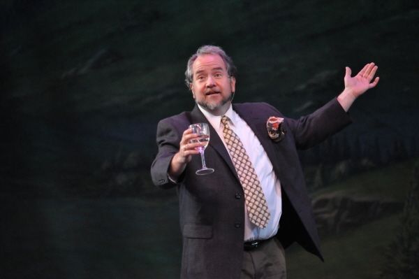 Rick Sherburne as Max Detweiller Photo