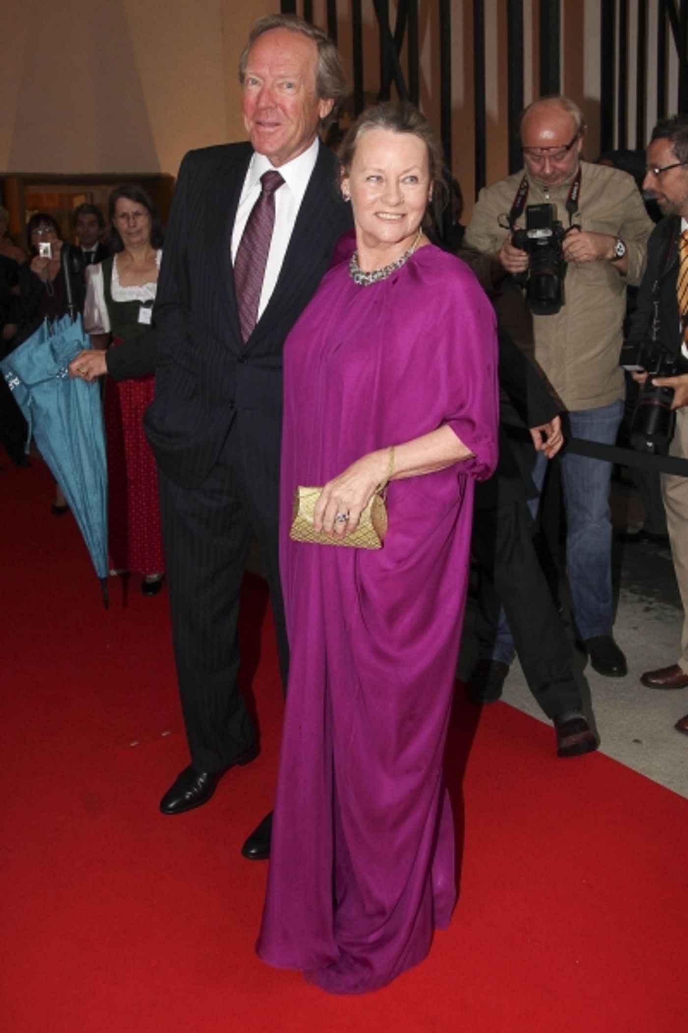 Photo Flash: MACBETH Arrivals at Salzburg Festival 2011 Photo Flash: MACBETH Arrivals at Salzburg Festival 2011 Image