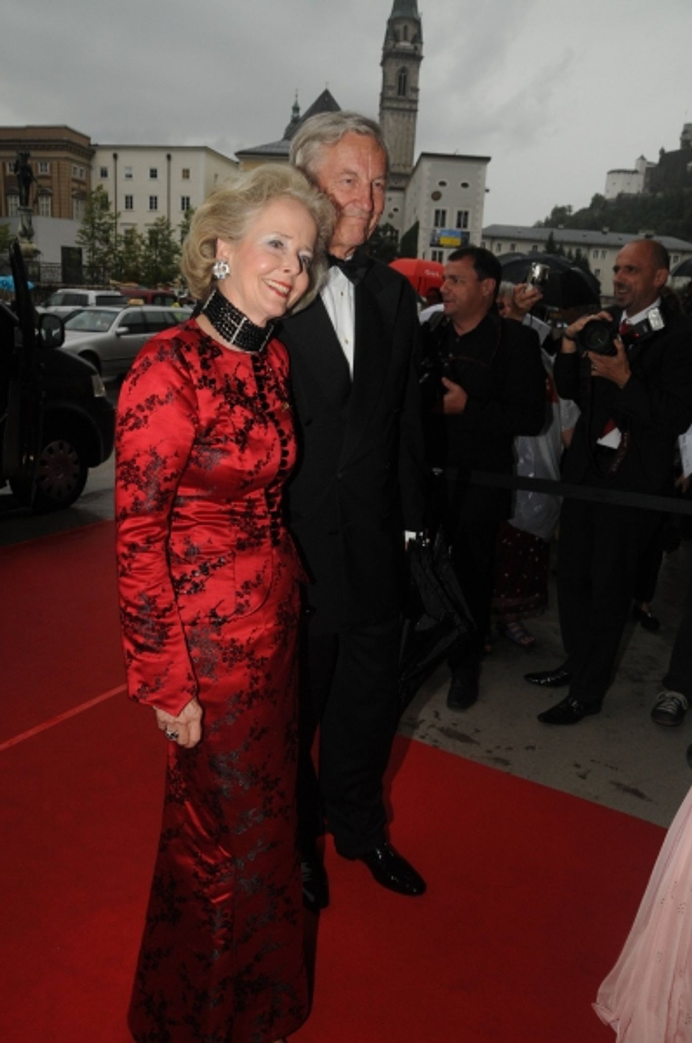 Photo Flash: MACBETH Arrivals at Salzburg Festival 2011 Photo Flash: MACBETH Arrivals at Salzburg Festival 2011 Image