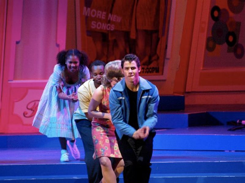 Photo Flash: HAIRSPRAY Opens at the Hollywood Bowl Part One — photo 27 of 60