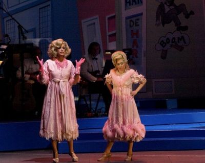 Susan Anton and Tara Macri Photo