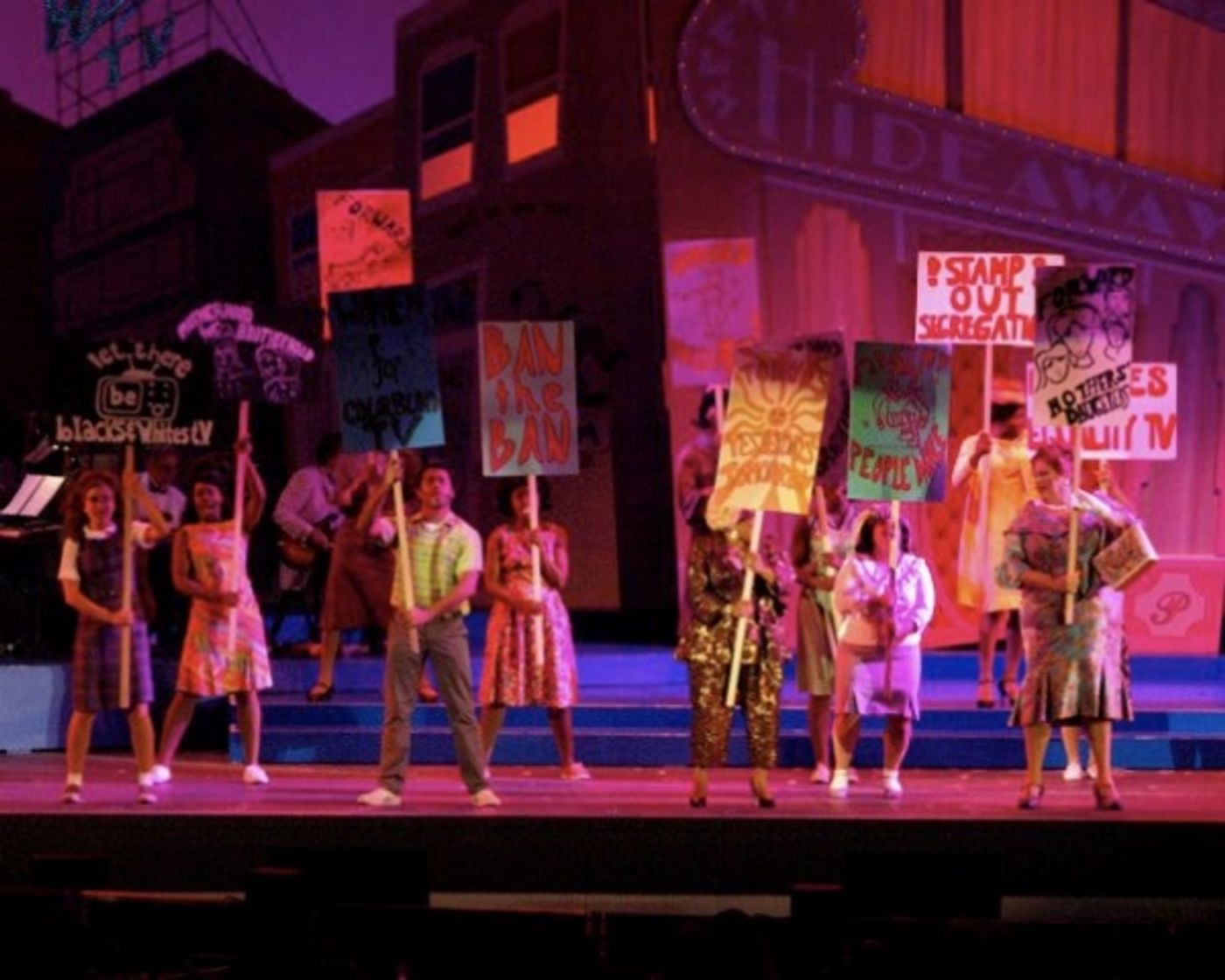 Photo Flash: HAIRSPRAY Opens at the Hollywood Bowl Part One  Image