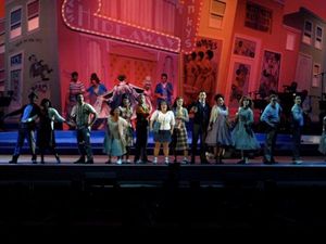 Marissa Jaret Winokur and the cast of HAIRSPRAY Opens at the Hollywood Bowl @ BroadwayWorld Marissa Jaret Winokur and the cast of HAIRSPRAY Opens at the Hollywood Bowl Photo