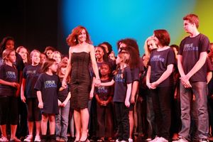 Andrea McArdle with students @ BroadwayWorld Andrea McArdle with students Photo
