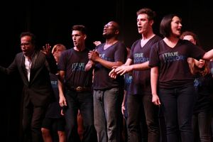 Director Richard Jay-Alexander, Jarrod Emick, Tituss Burgess, Tyler Hanes and Eden Espinosa @ BroadwayWorld Director Richard Jay-Alexander, Jarrod Emick, Tituss Burgess, Tyler Hanes and Eden Es Photo