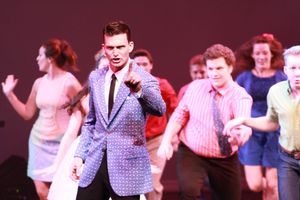 Jarrod Emick with students @ BroadwayWorld Jarrod Emick with students Photo