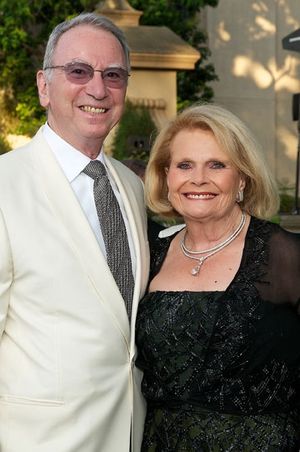Irwin and Joan Jacobs at the 2011 Globe Gala Honoring Audrey Geisel, July 30, 2011. P Photo