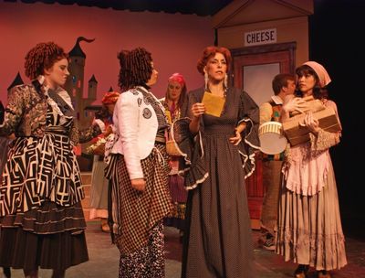 Miriam Henkel-Moellmann, Natalie Sparbeck, Penelope Alex and Annie Wessendarp (2 Step Photo