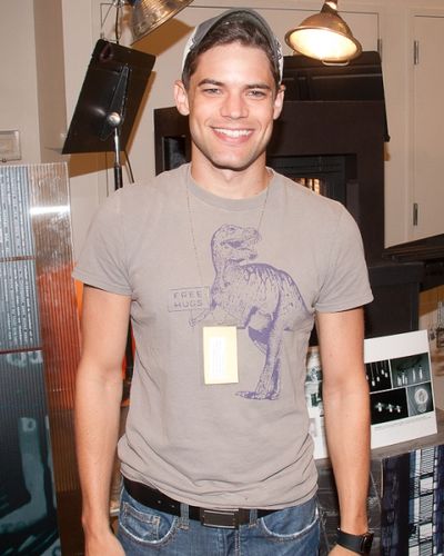 Jeremy Jordan Photo