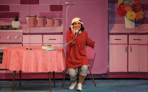 Kelly O'Neill @ BroadwayWorld Kelly O'Neill Photo