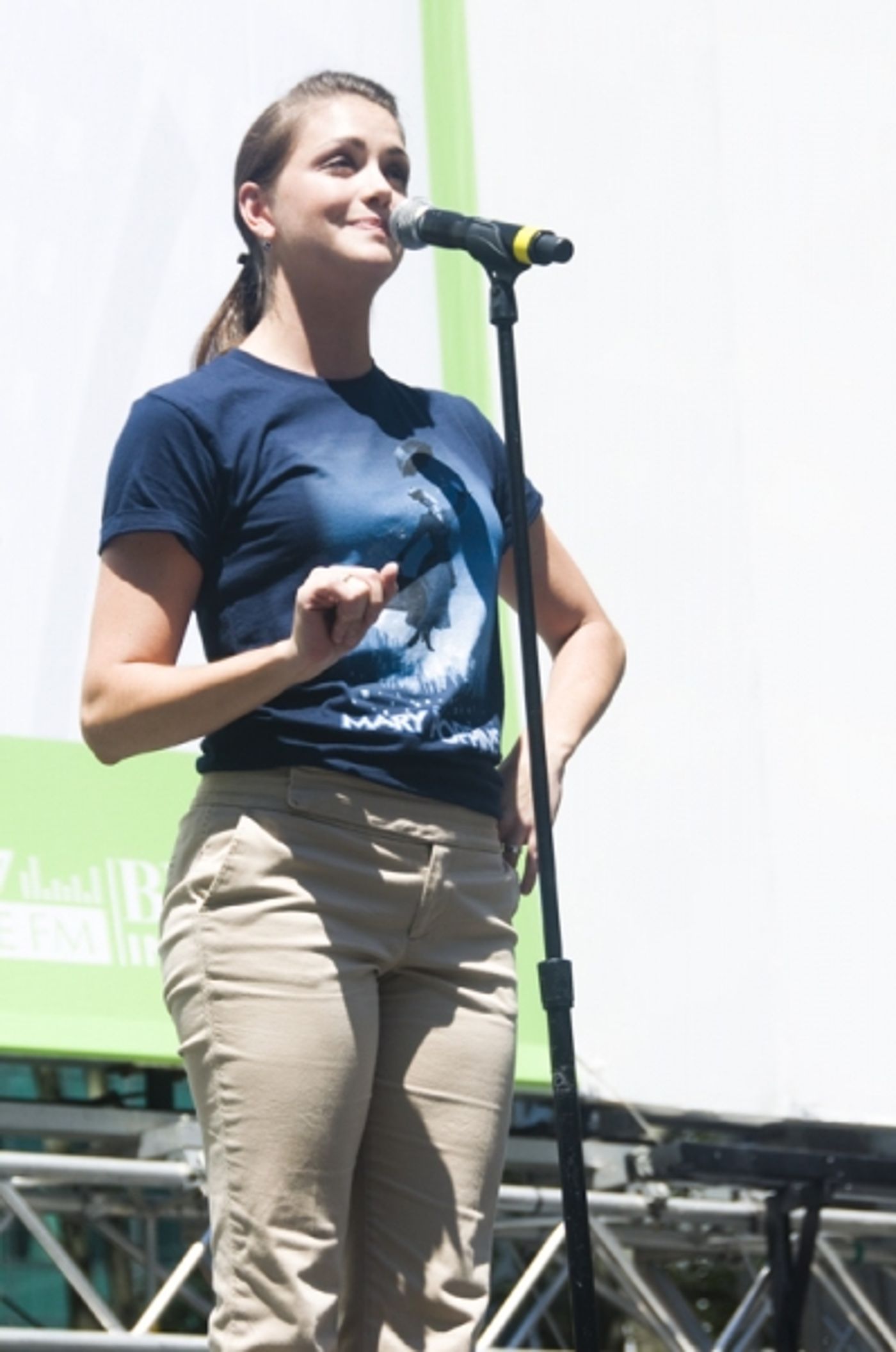 Photo Coverage: PRISCILLA, MARY POPPINS, et al. at Broadway in Bryant Park!  Image