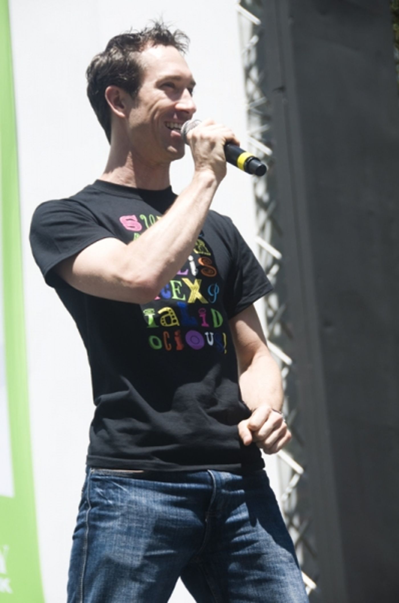 Photo Coverage: PRISCILLA, MARY POPPINS, et al. at Broadway in Bryant Park!  Image