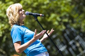 Lisa Brescia @ BroadwayWorld Lisa Brescia Photo