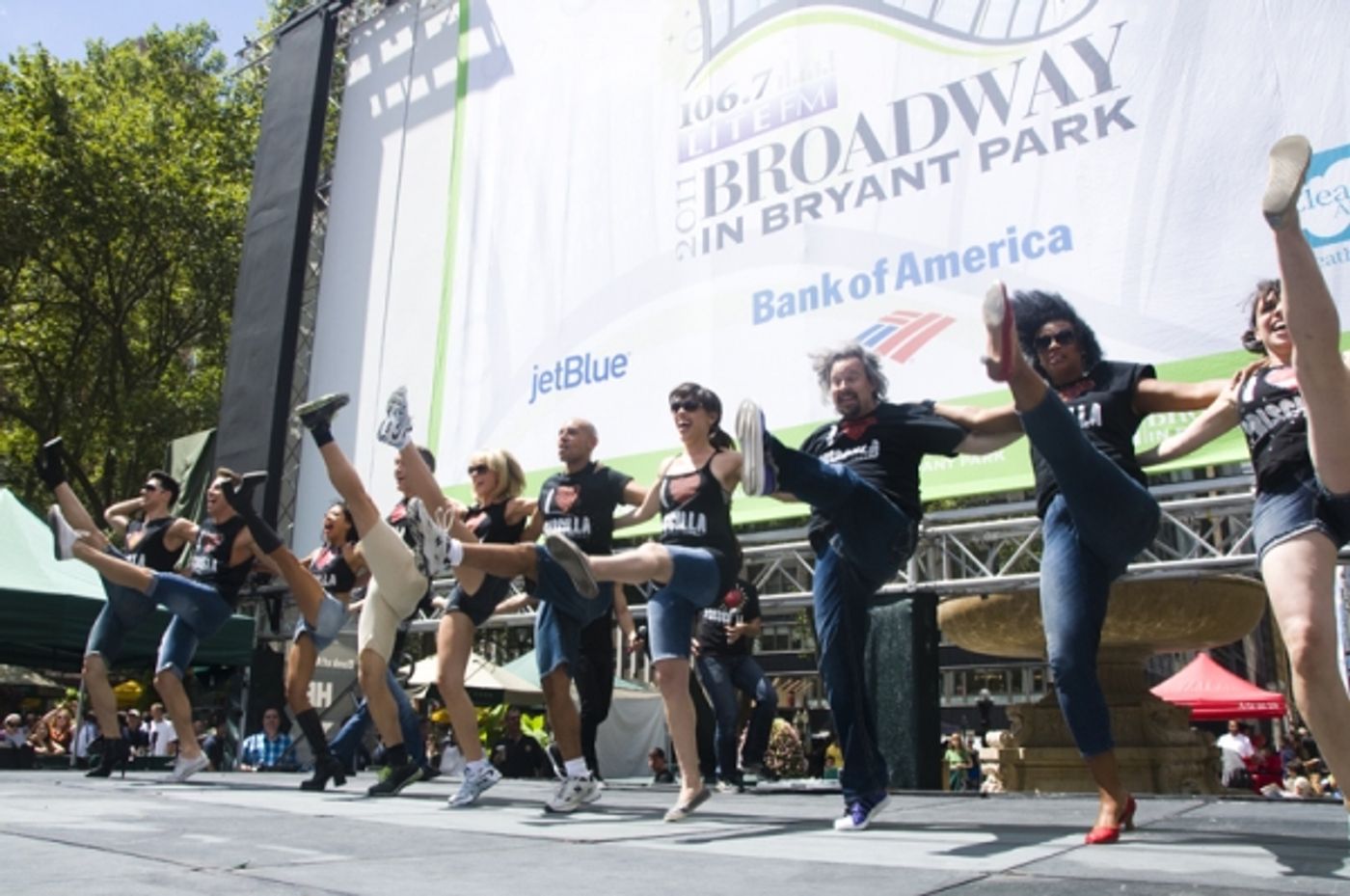 Photo Coverage: PRISCILLA, MARY POPPINS, et al. at Broadway in Bryant Park!  Image