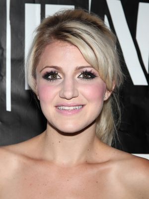 AnnaLeigh Ashford  Photo