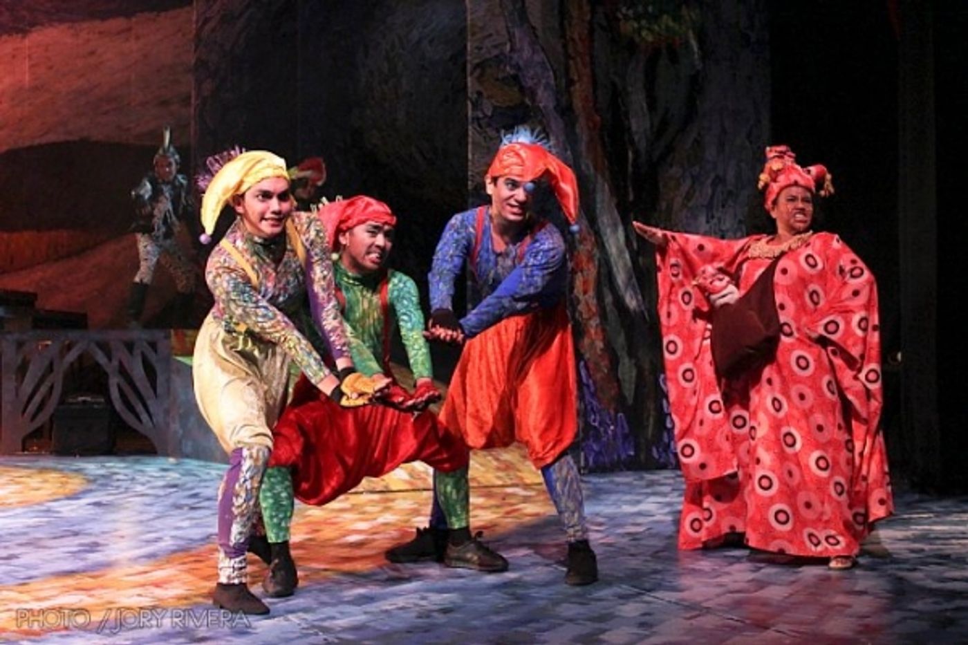 Photo Flash:  Repertory Philippines Opens SEUSSICAL, 8/13-12/11  Image