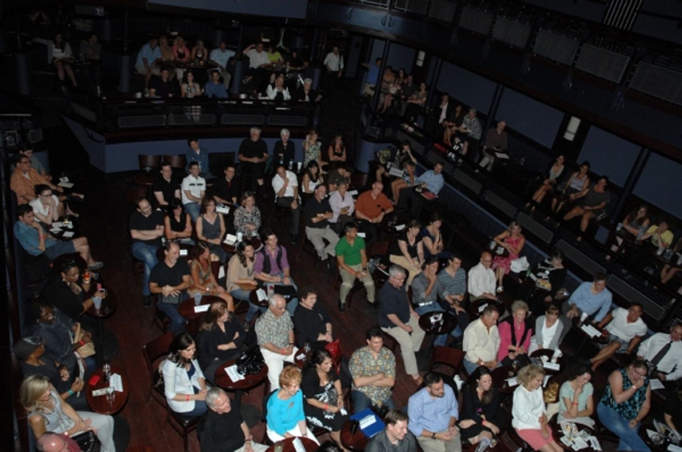 Photo Flash: CAST PARTY Visits Chicago!  Image