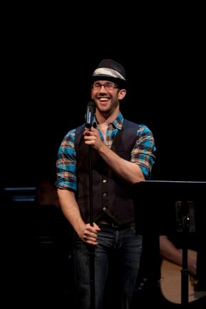 Host Brandon Ivie @ BroadwayWorld Host Brandon Ivie Photo