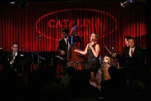 Ryan Shore, Edwin Lexington, Matt Dahlgren, Ana Gasteyer and Andy Sanesa perform at C Photo