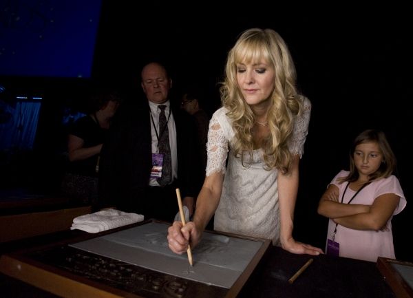 Photo Flash: Lea Salonga, Anika Noni Rose, Paige O'Hara et al. Honored at D23 Expo — photo 5 of 44