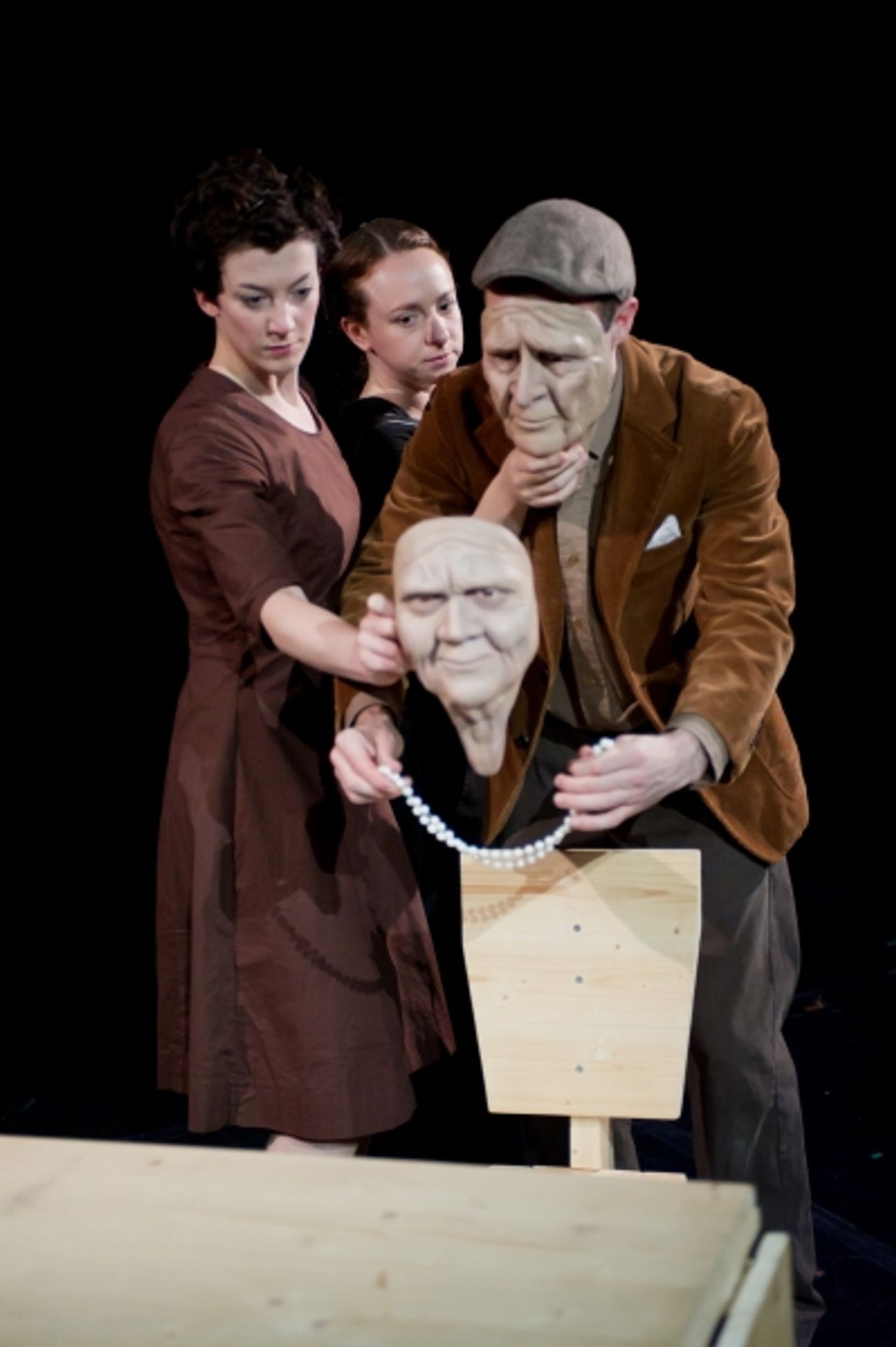 Photo Flash: TRANSLUNAR PARADISE Plays the Edinburgh Fringe Festival Photo Flash: TRANSLUNAR PARADISE Plays the Edinburgh Fringe Festival Image