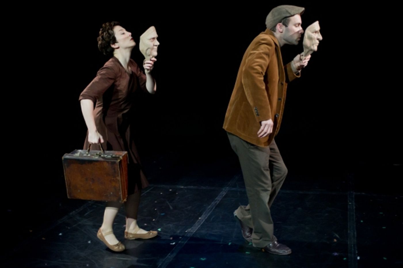 Photo Flash: TRANSLUNAR PARADISE Plays the Edinburgh Fringe Festival Photo Flash: TRANSLUNAR PARADISE Plays the Edinburgh Fringe Festival Image