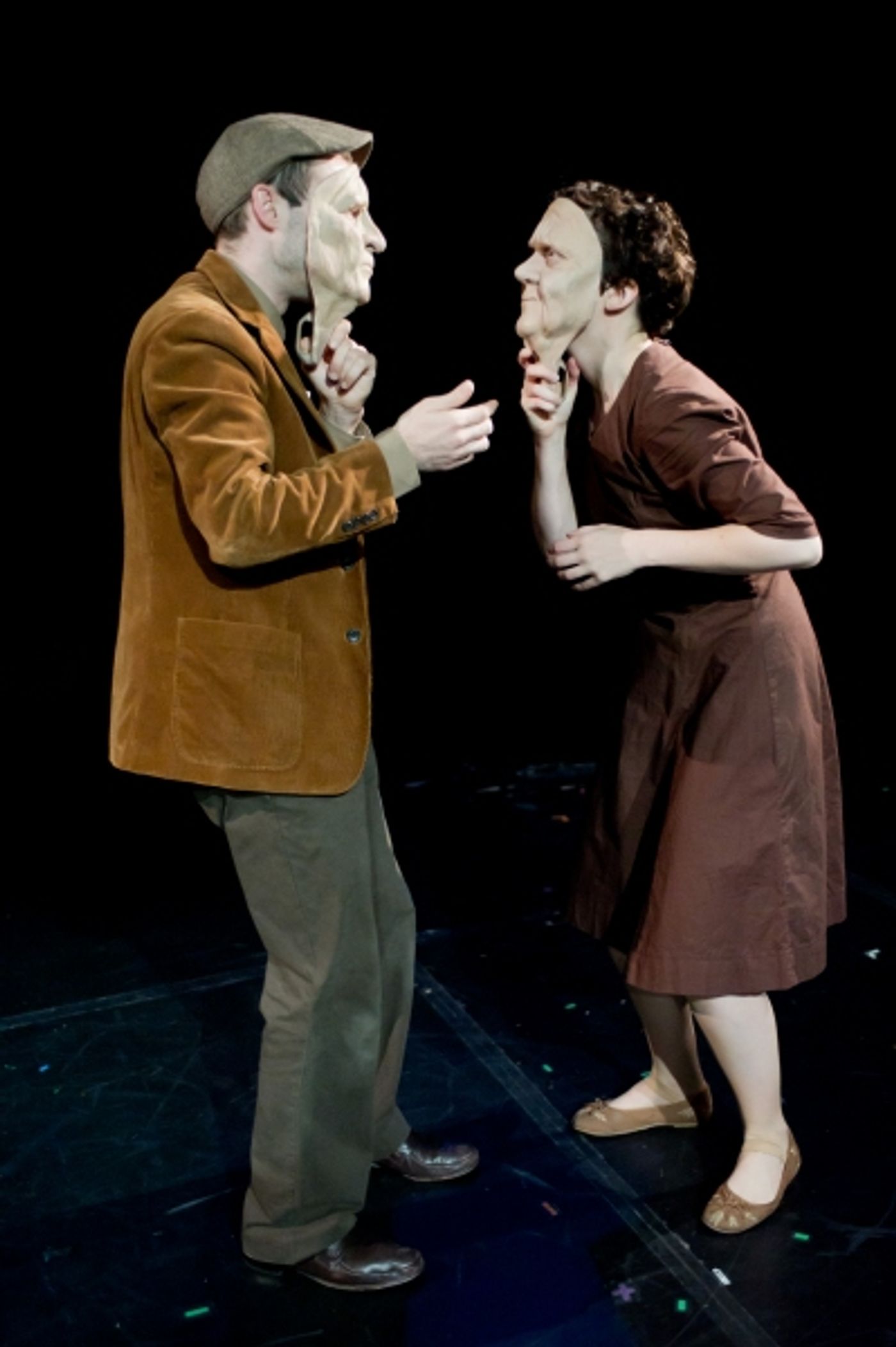 Photo Flash: TRANSLUNAR PARADISE Plays the Edinburgh Fringe Festival Photo Flash: TRANSLUNAR PARADISE Plays the Edinburgh Fringe Festival Image