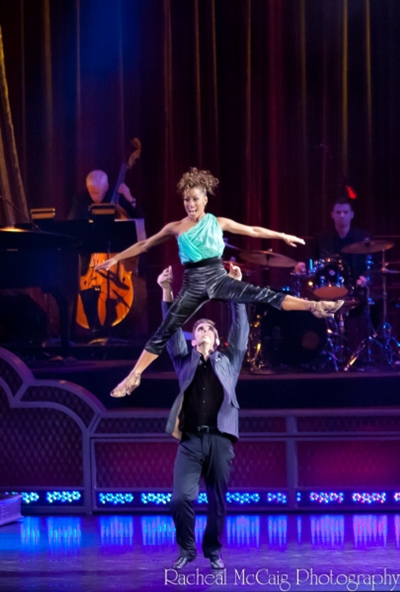 Photo Coverage: COME FLY AWAY Lands in Toronto  Image