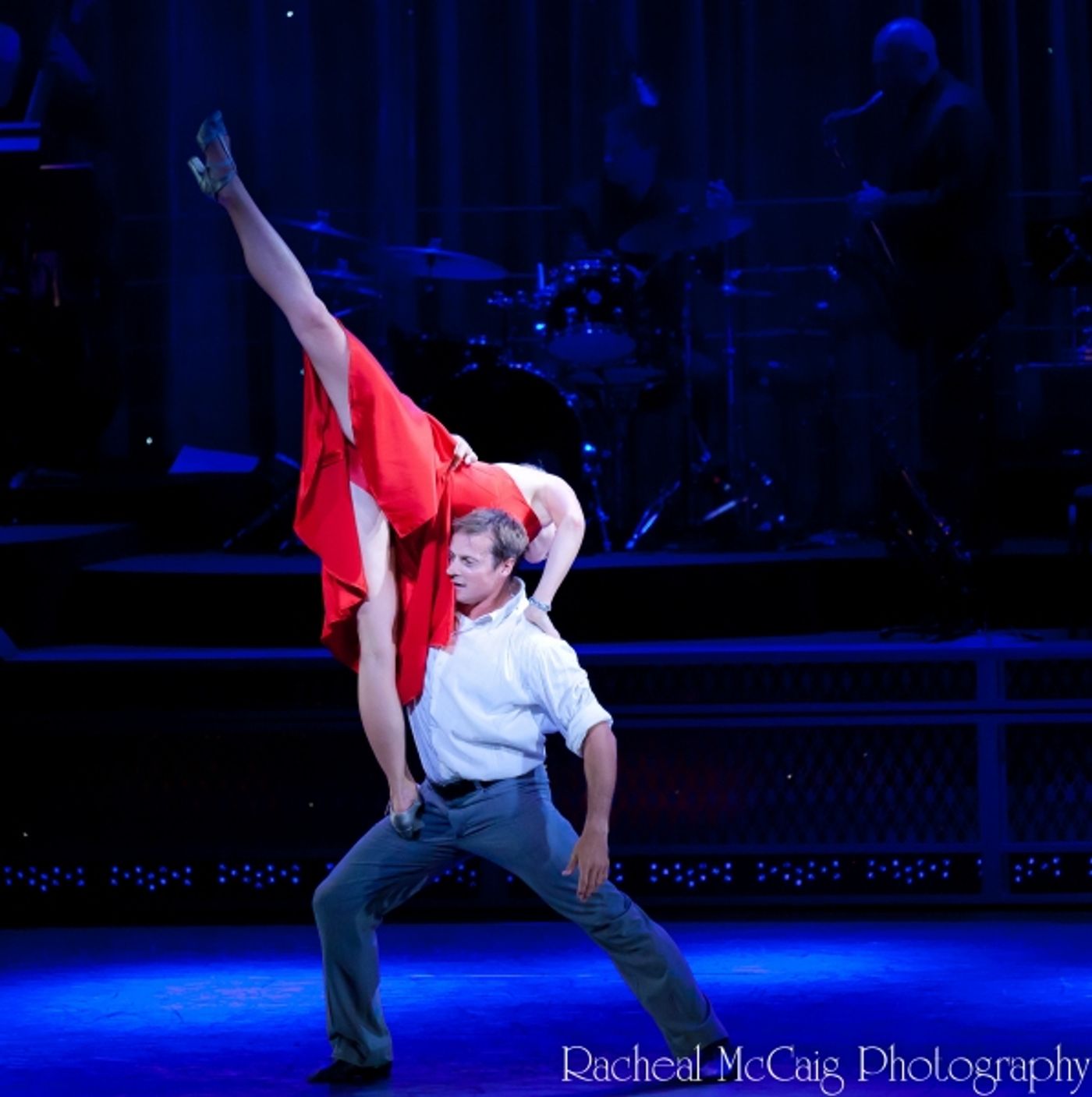 Photo Coverage: COME FLY AWAY Lands in Toronto  Image