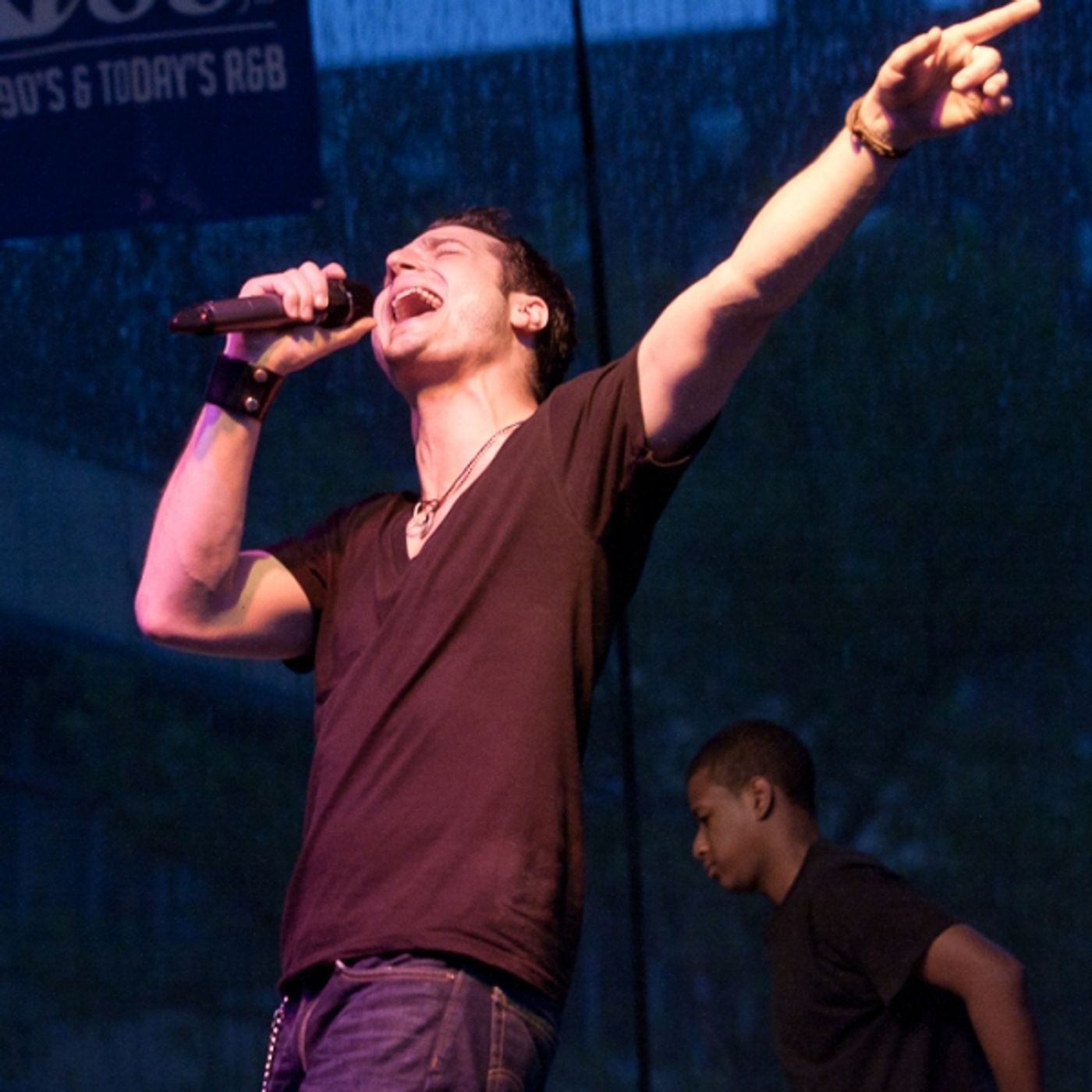 Photo Coverage: Cast of MEMPHIS Performs at 2011 Harlem Day  Image