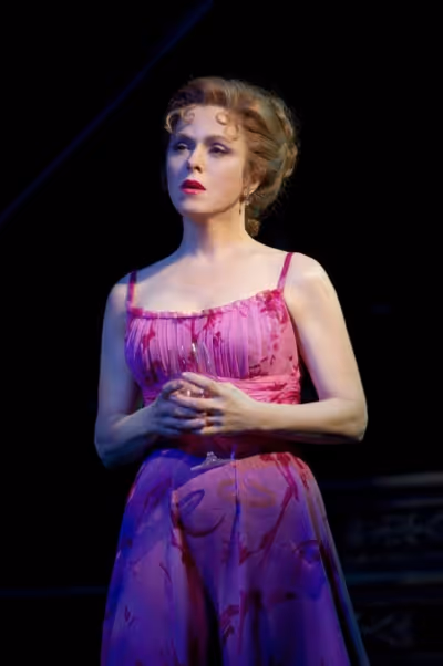 Bernadette Peters Photo