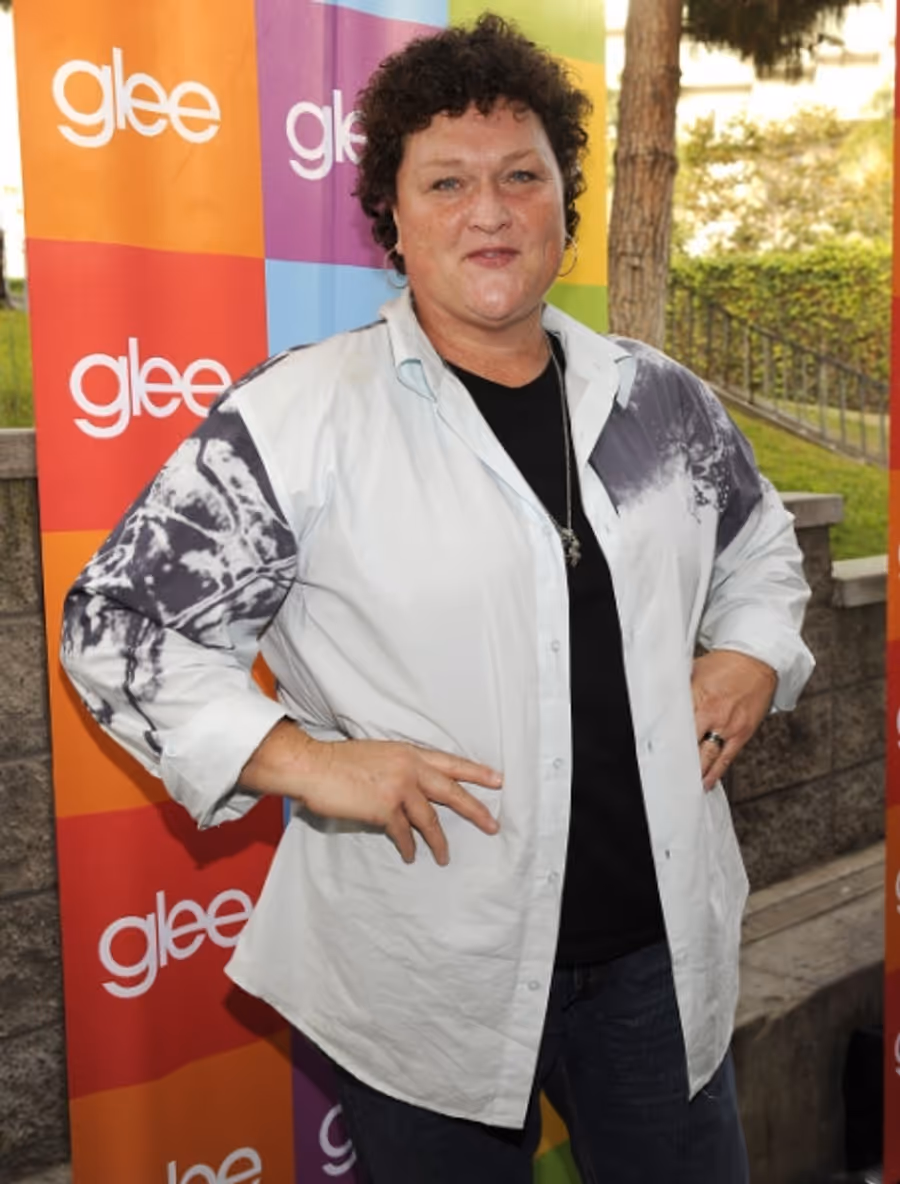 Photo Flash: GLEE Cast Attends Santa Monica Sing-A-Long Image