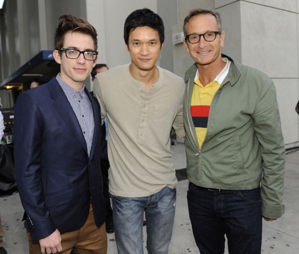 SANTA MONICA, CA - AUGUST 15: (L-R) Actors Kevin McHale, Harry Shum Jr., and Executiv Photo