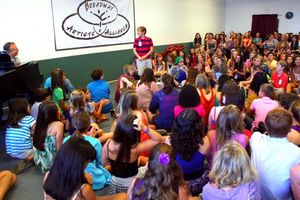 Marc Shaiman accompanies a student @ BroadwayWorld Marc Shaiman accompanies a student Photo