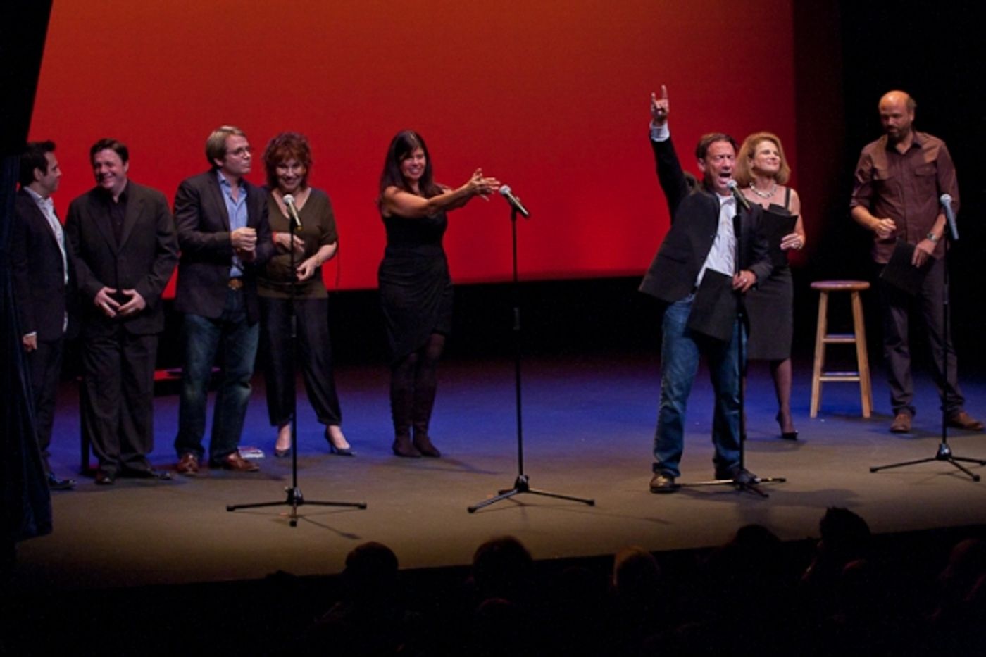 Photo Coverage: Matthew Broderick, Nathan Lane et al. Brave the Rain for CELEBRITY AUTOBIOGRAPHY - Hamptons Edition  Image