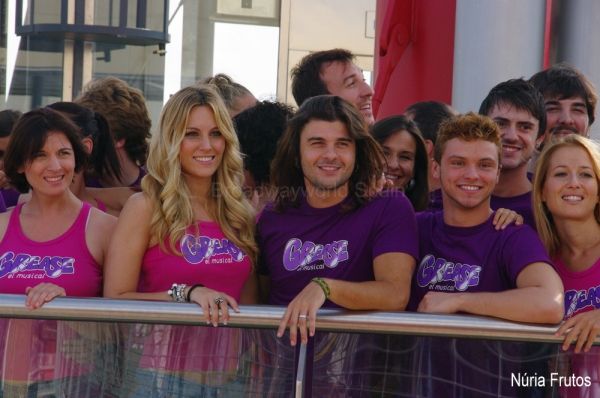 Edurne y Jordi Coll, al frente del reparto de Grease 2011 Photo