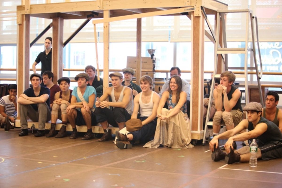 Kara Lindsay and the cast at 