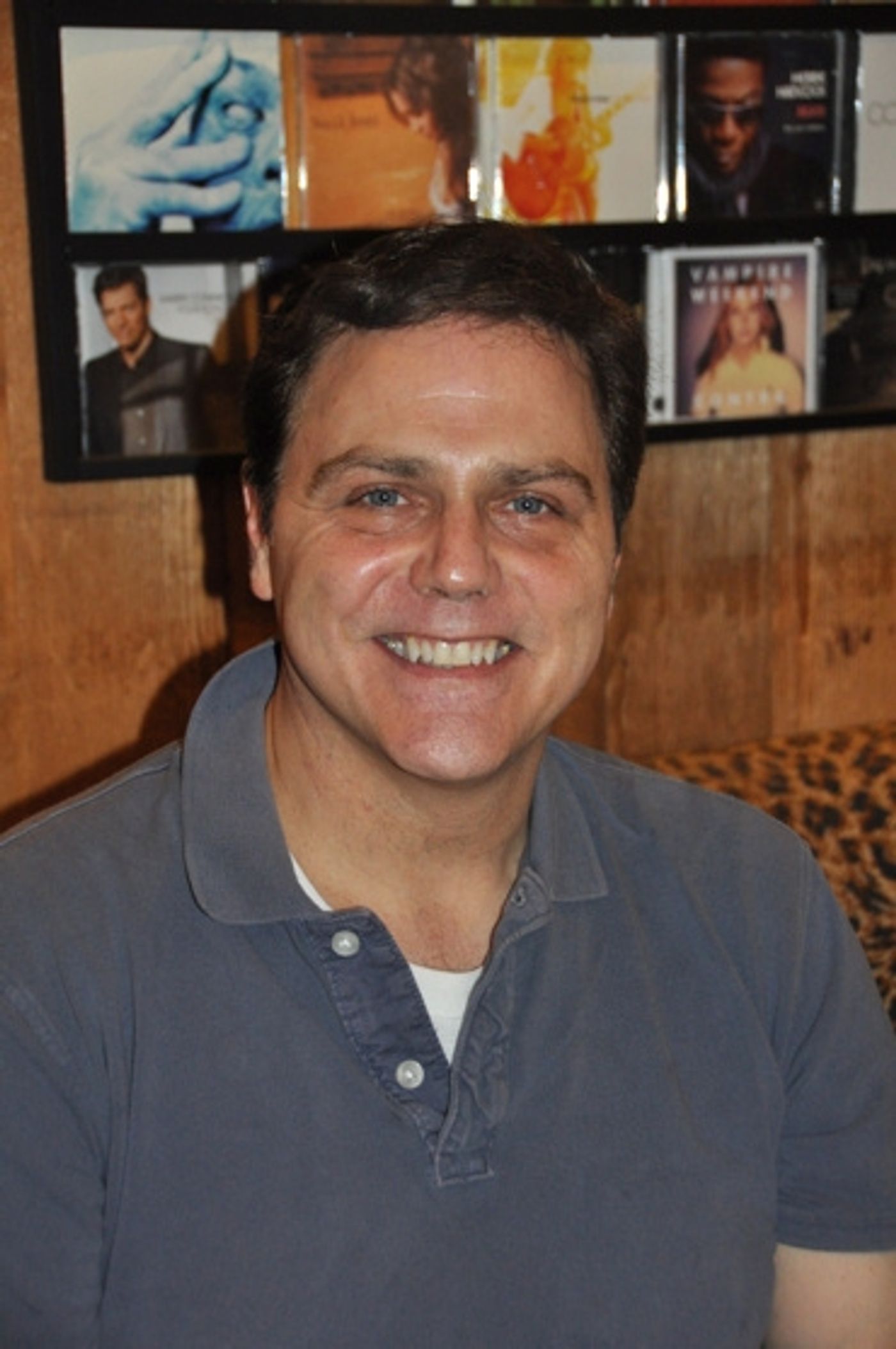 Photo Coverage: MARY POPPINS Records for 'Carols For A Cure'  Image