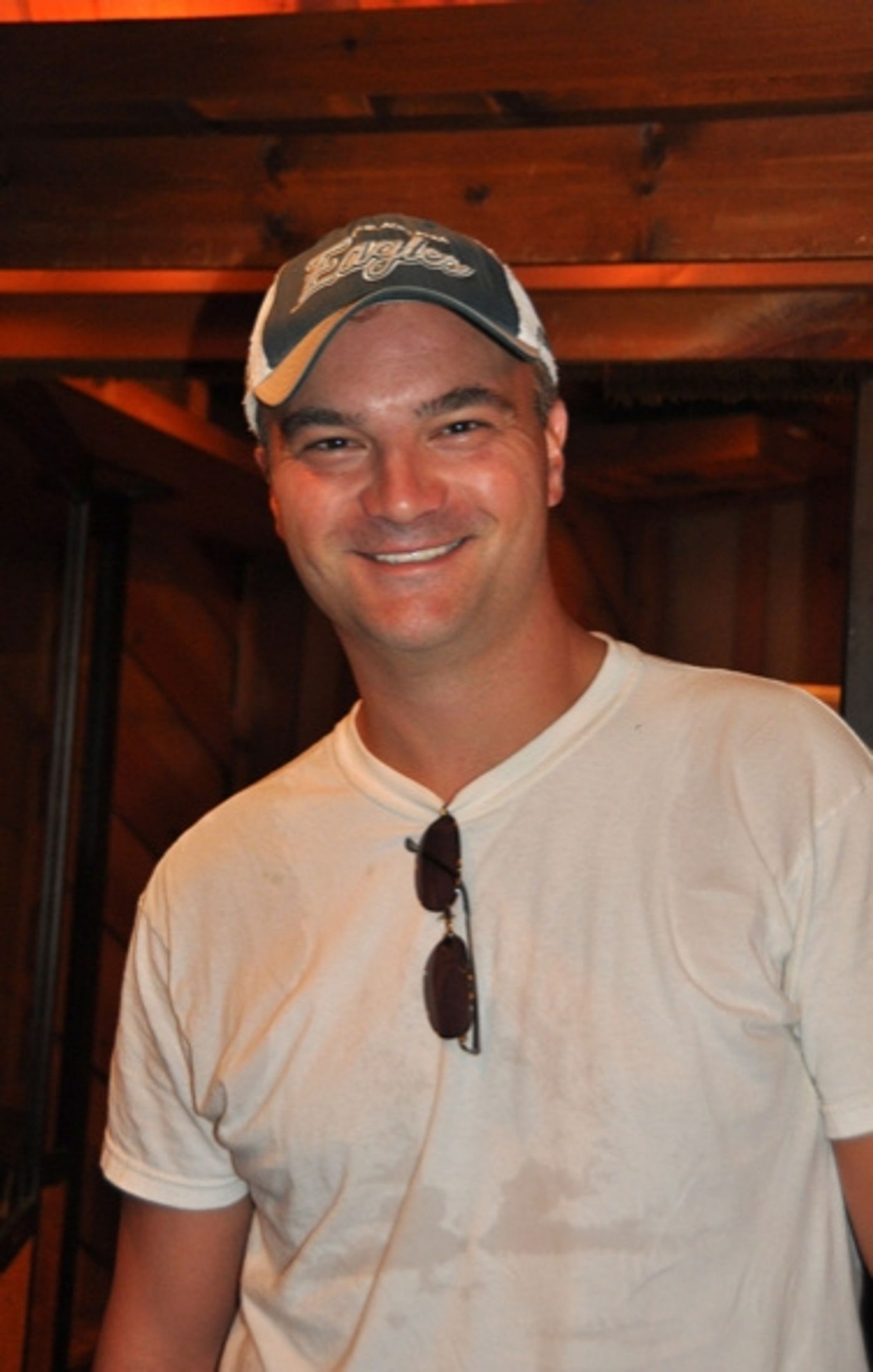 Photo Coverage: CATCH ME IF YOU CAN Sings For 'Carols For A Cure'  Image