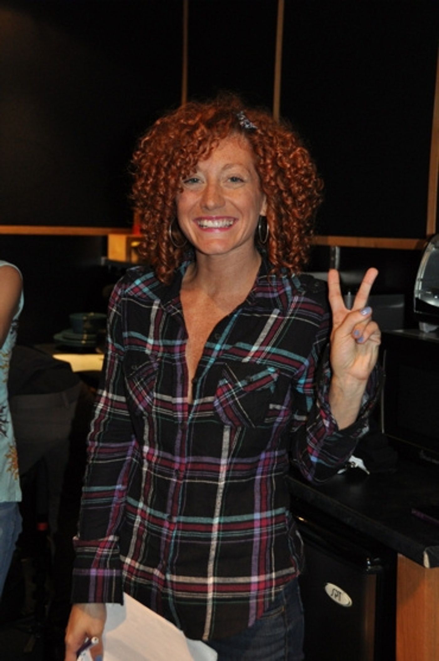 Photo Coverage: MAMMA MIA! Sings for 'Carols For A Cure'  Image